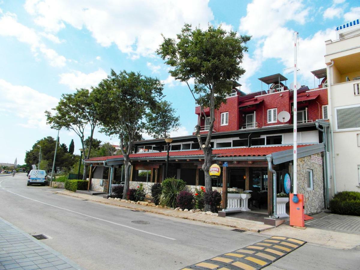 Blue Wave Apartments Turanj Exterior photo